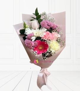 Ramillete de flores variadas